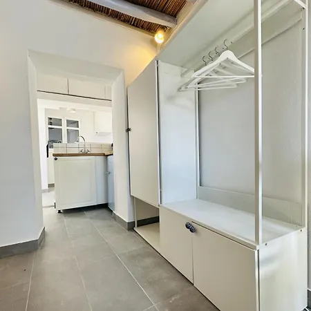 Camaraki Blue House ,chora